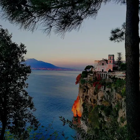 Quintessenza - Sorrento Coast Rentroom Konukevi